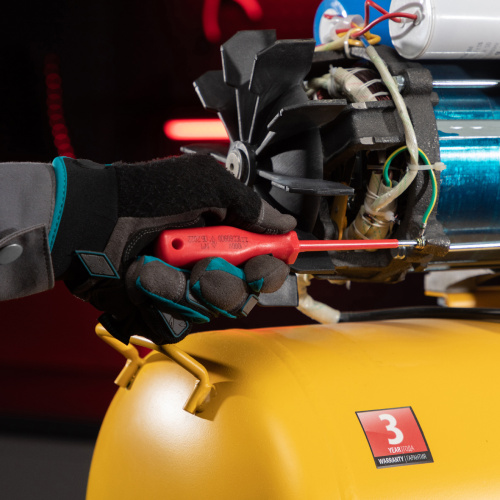 Набор "Электомонтажник-3", пластиковый бокс (НИЗ) по ценам производителя в Челябинске с доставкой по всей России