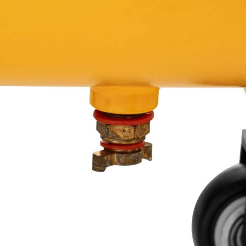 Компрессор воздушный рем. привод BCI 2200/100, 2,2 кВт, 100 литров, 420 л/мин Denzel по ценам производителя в Челябинске с доставкой по всей России