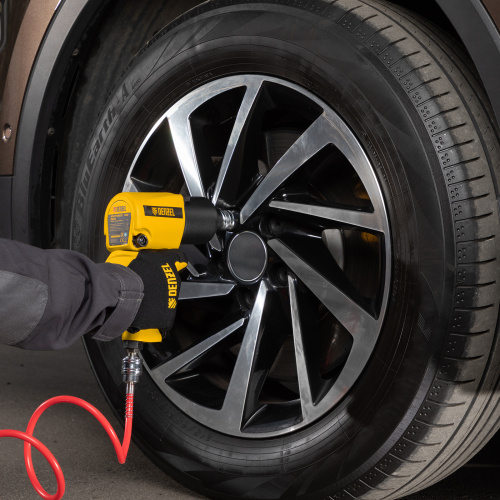 Ударный пневмогайковерт IW680, 1/2", 7000 об/мин, 680 Нм Denzel по ценам производителя в Челябинске с доставкой по всей России