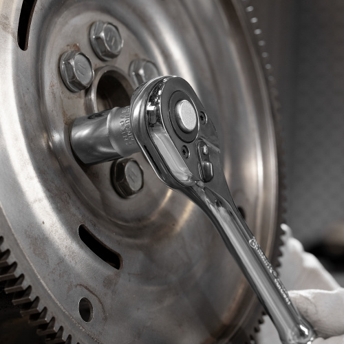 Набор торцевых головок, 1/2", головки 10 - 24 мм, с трещот. ключом, 12 предметов Matrix по ценам производителя в Челябинске с доставкой по всей России