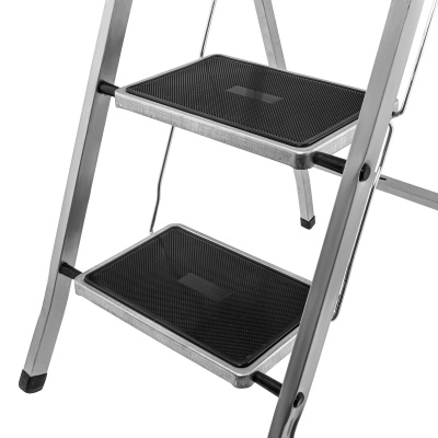 Стремянка 3 ступени, с полимерными ковриками, Сибртех по ценам производителя в Челябинске с доставкой по всей России