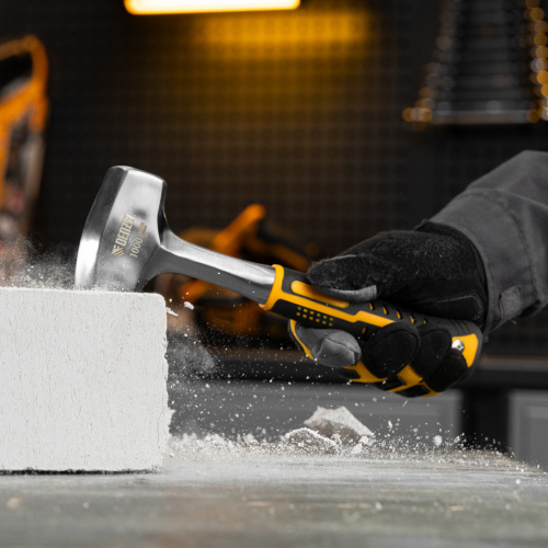 Кувалда 1 кг, цельнометаллическая, двухкомпонентная рукоятка Denzel по ценам производителя в Челябинске с доставкой по всей России