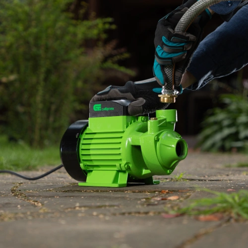 Садовый поверхностный насос СПН700-Ч, 700 Вт, напор 50 м, 3000 л/ч, чугун Сибртех по ценам производителя в Челябинске с доставкой по всей России