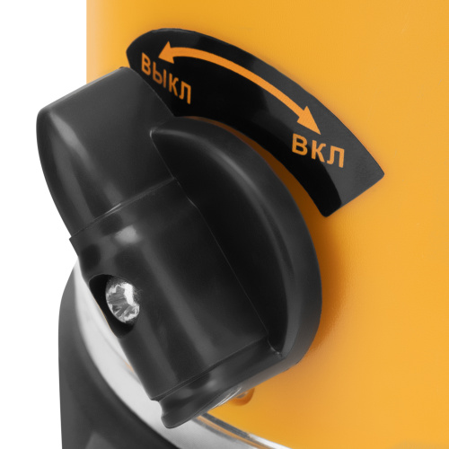 Лазерный уровень LX3, 10 м, ± 0,3 мм/1 м, 635 нм, 4 вертикальных, 1 горизонтальная плоскости, резьба 5/8" Denzel по ценам производителя в Челябинске с доставкой по всей России