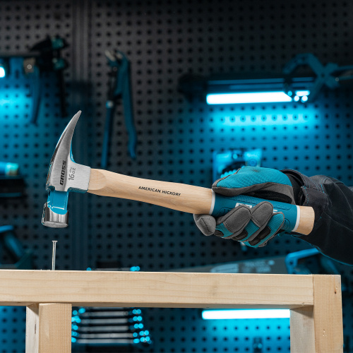 Молоток-гвоздодер, 450 г, угол 75, магнит, обрезиненная рукоятка American hickory GROSS по ценам производителя в Челябинске с доставкой по всей России