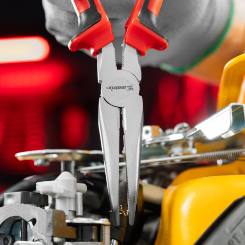 Длинногубцы изогнутые Nickel, 180 мм, никелированные, двухкомпонентные рукоятки Matrix по ценам производителя в Челябинске с доставкой по всей России