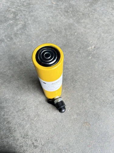 Домкрат гидравлический грузовой TOR ДУ10П150 10 т односторонний по ценам производителя в Челябинске с доставкой по всей России