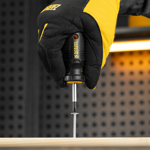 Отвертка, PH2х38 мм, S2, 3к рукоятка Denzel по ценам производителя в Челябинске с доставкой по всей России