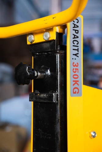 Тележка для бочек 300 кг TOR DT30 по ценам производителя в Челябинске с доставкой по всей России