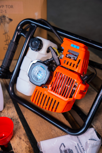 Мотобур без шнека 1,8 кВт TOR JH52-1 по ценам производителя в Челябинске с доставкой по всей России