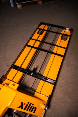 Тележка гидравлическая с решеткой 2500 кг 1150 мм полиуретановые колеса XILIN BFR по ценам производителя в Челябинске с доставкой по всей России