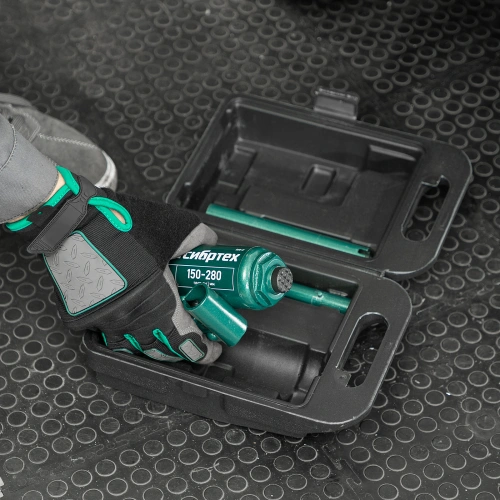 Домкрат гидравлический бутылочный, 2 т, 150-280 мм, в пласт. кейсе Сибртех по ценам производителя в Челябинске с доставкой по всей России